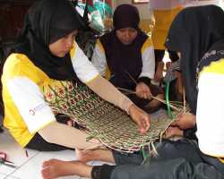 Diklat Pengembangan Kerajinan Bambu 